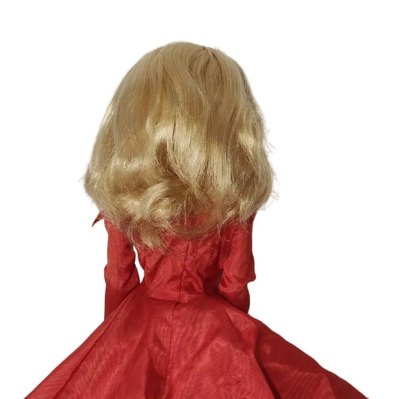 Vintage Mattel Barbie 1966 Blonde Hair Blue Eyes 11 inch Made in Hong Kong - Picture 8 of 14